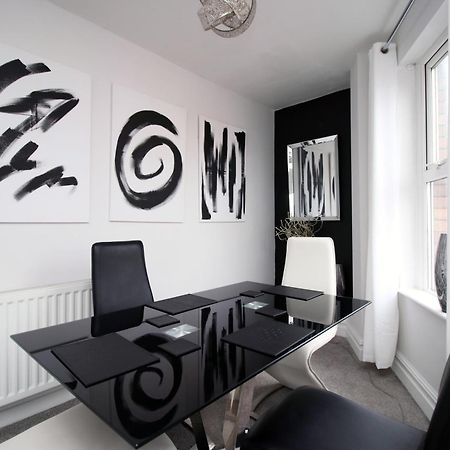 Appartamento Stunning Sea Views - Barry'S Retreat By Ty Sa Esterno foto